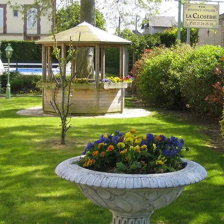 Apartahotel La Closerie Cote Casino 3*