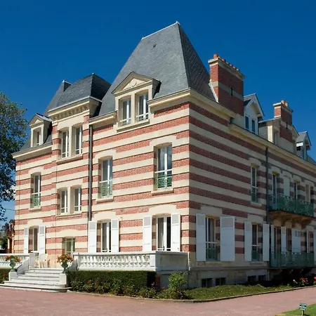 Apartahotel La Closerie Cote Casino